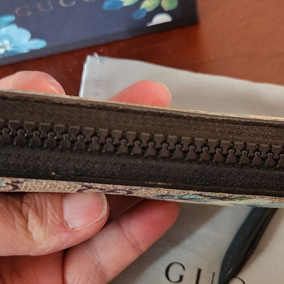 Gucci Blooms Floral Leather Blue Zip Wallet Card Case - Picture 5 of 8